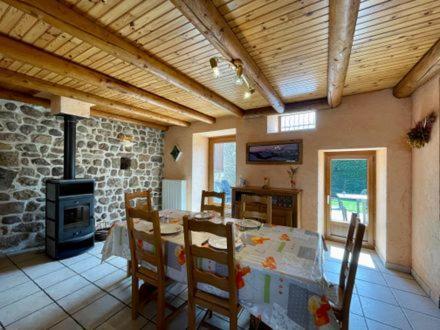 Gite La Fermette Valprivas Bagian luar foto